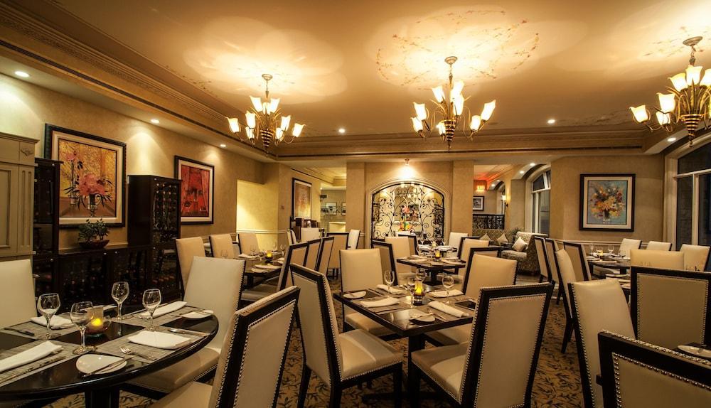 The Rimrock Hotel Banff